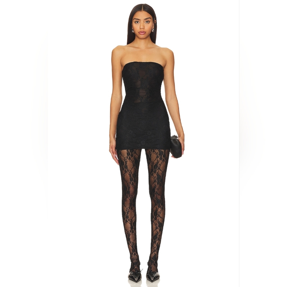 B3. NWT SOMEBODEE THE BRUNA DRESS